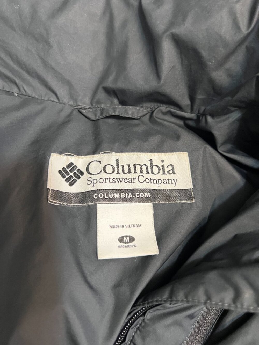 Columbia Women’s Down Puffer Jacket Black Medium Winter Coat Full Zip - Picture 5 of 8